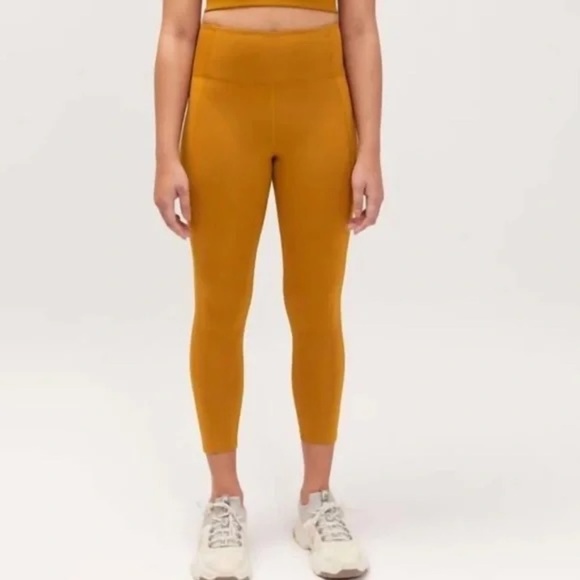 Girlfriend Collective 7/8 Compressive Legging in Saddle - NWT - Picture 1 of 3
